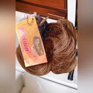 HIVISION TOPPER Short Curly Fluffy Women/Ladies Natural Hair Synthetic